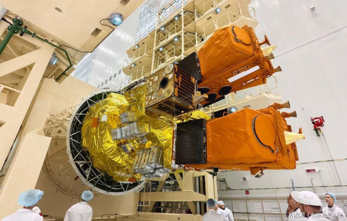 C7娱乐-伊朗卫星拍下铁证，美军被炸得很惨，特朗普的这一仗真要亏大了